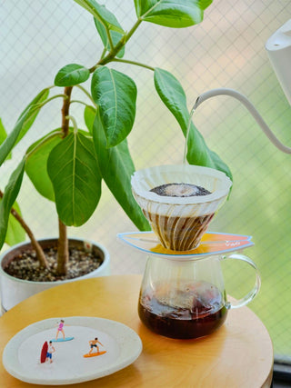 Photo of Hario V60-02 "Surfboard" Dripper (Glass) ( ) [ HARIO ] [ Pourover Brewers ]
