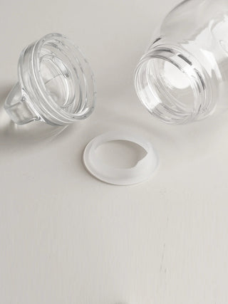 Photo of KINTO WATER BOTTLE (950ml/32oz) ( ) [ KINTO ] [ Hydration Bottles ]