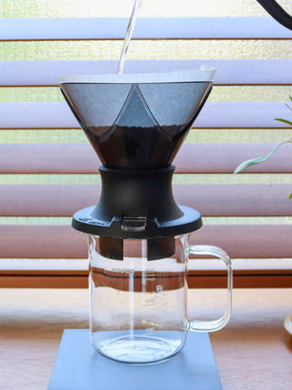 Photo of HARIO MUGEN SWITCH Immersion Dripper (200ml/6.76oz) (Plastic) ( ) [ HARIO ] [ Steep and Release Brewers ]