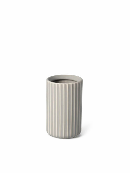 Photo of FABLE The Short Bud Vase ( Dove Grey ) [ Fable ] [ Vase ]